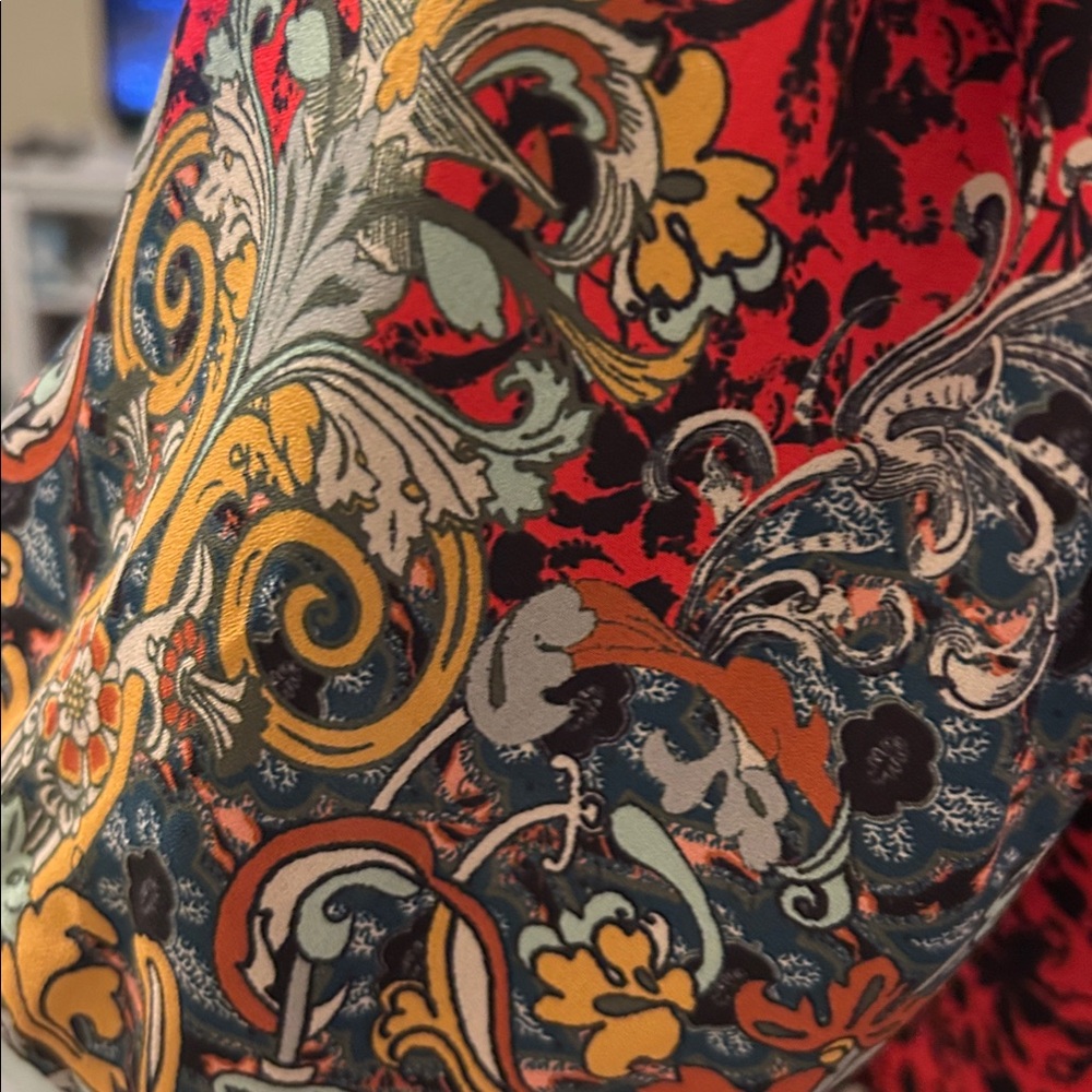 Alice + Olivia Black and Red Smocked Dress - Picture 5 of 8